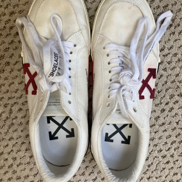 Off-White tennis shoes